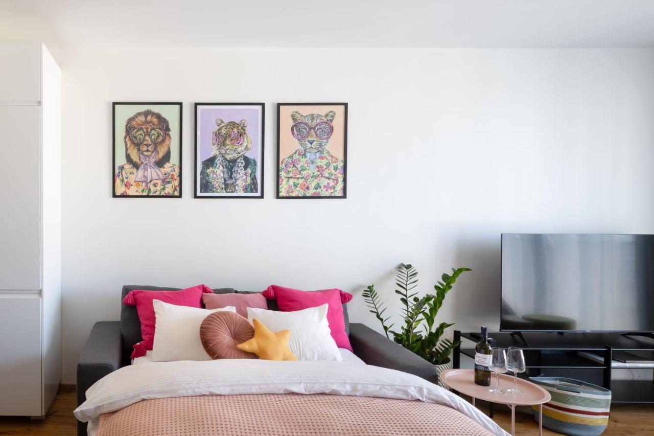 Urban Chic Residences Praha Bagian luar foto